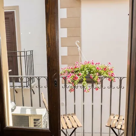 Ferienwohnung Centro Storico Casa Dell'Orologio Palermo Exterior foto